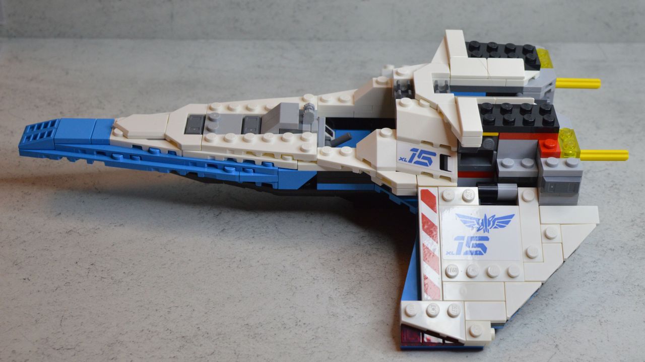 Lego Disney Lightyear XL-15 Spaceship