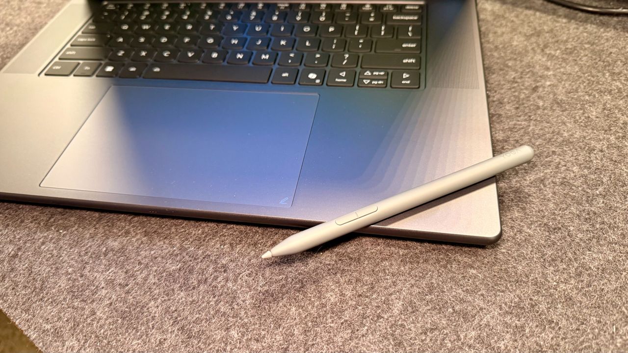 Lenovo | Pro 9i AE Gen 11