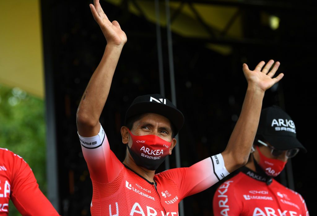 Nairo Quintana (Arkea Samsic) waves to the crowd