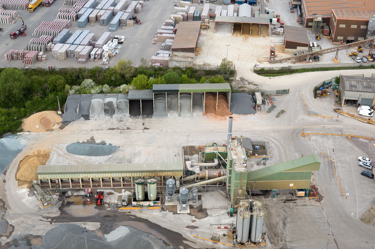 Image taken by the DJI Inspire 3 drone. Here we see an aerial view of a quarry.