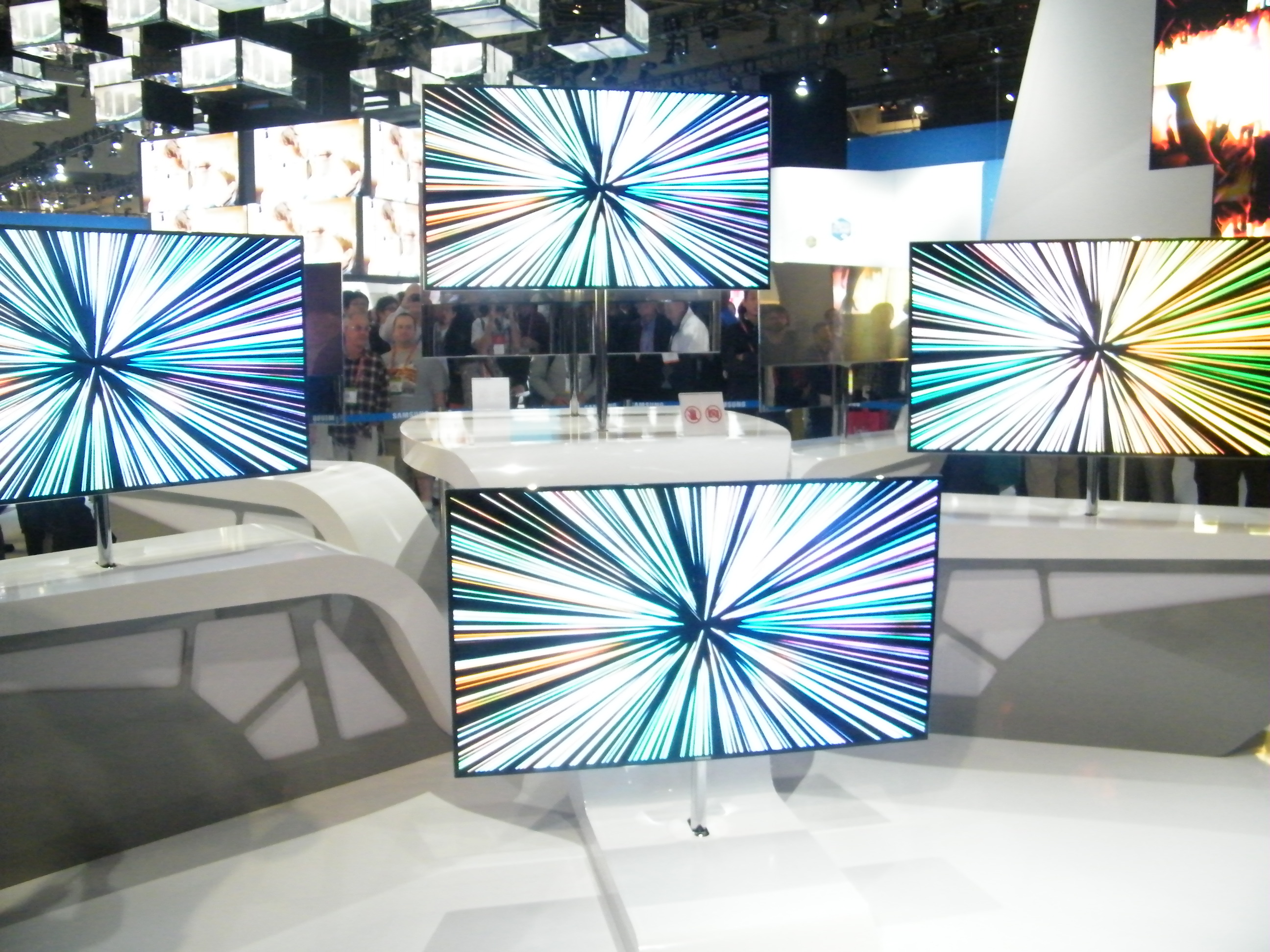 Samsung: there&#039;s more OLED TVs incoming