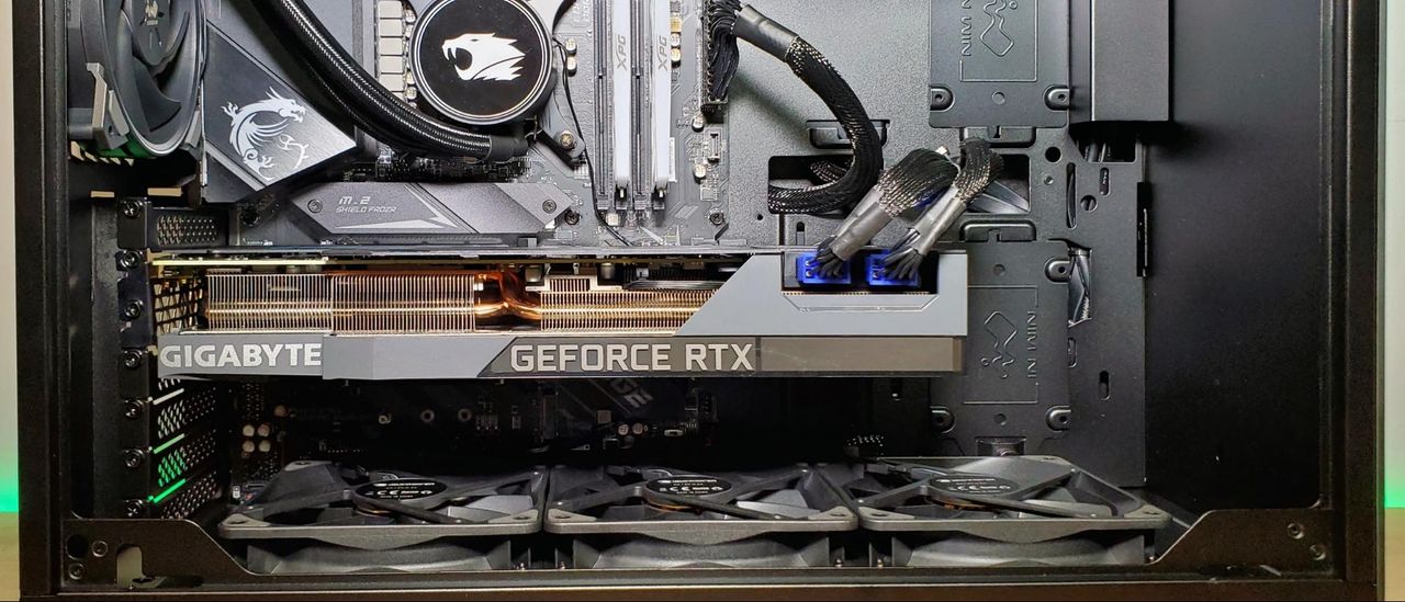iBuypower Gaming RDY IWBG207 (RTX 3080)