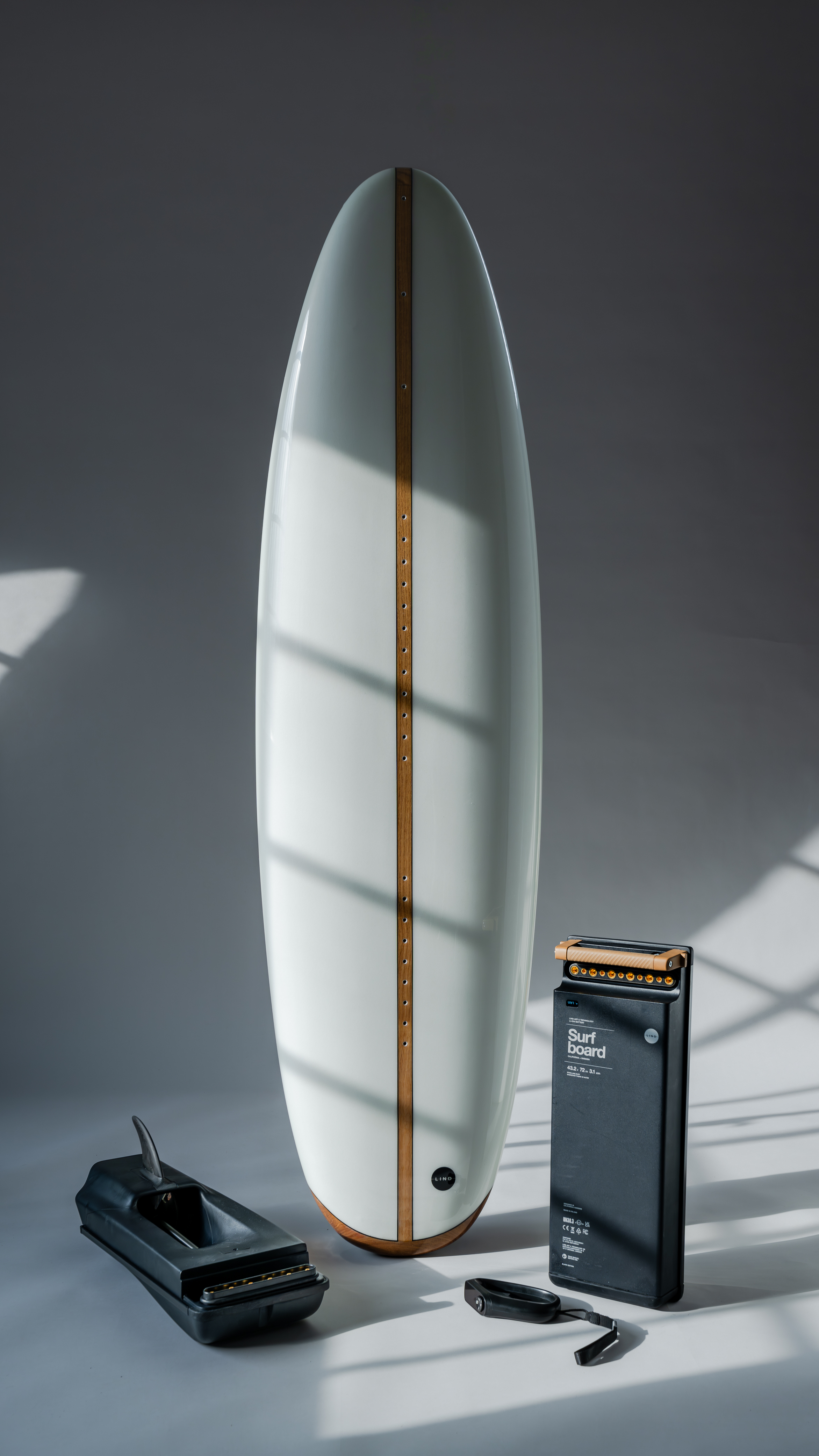 Lind Canvas electric surfboard