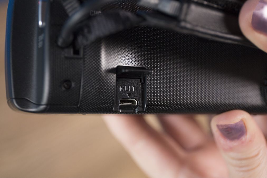 Sony HDRCX440 Handycam Review Pros, Cons and Verdict Top Ten Reviews