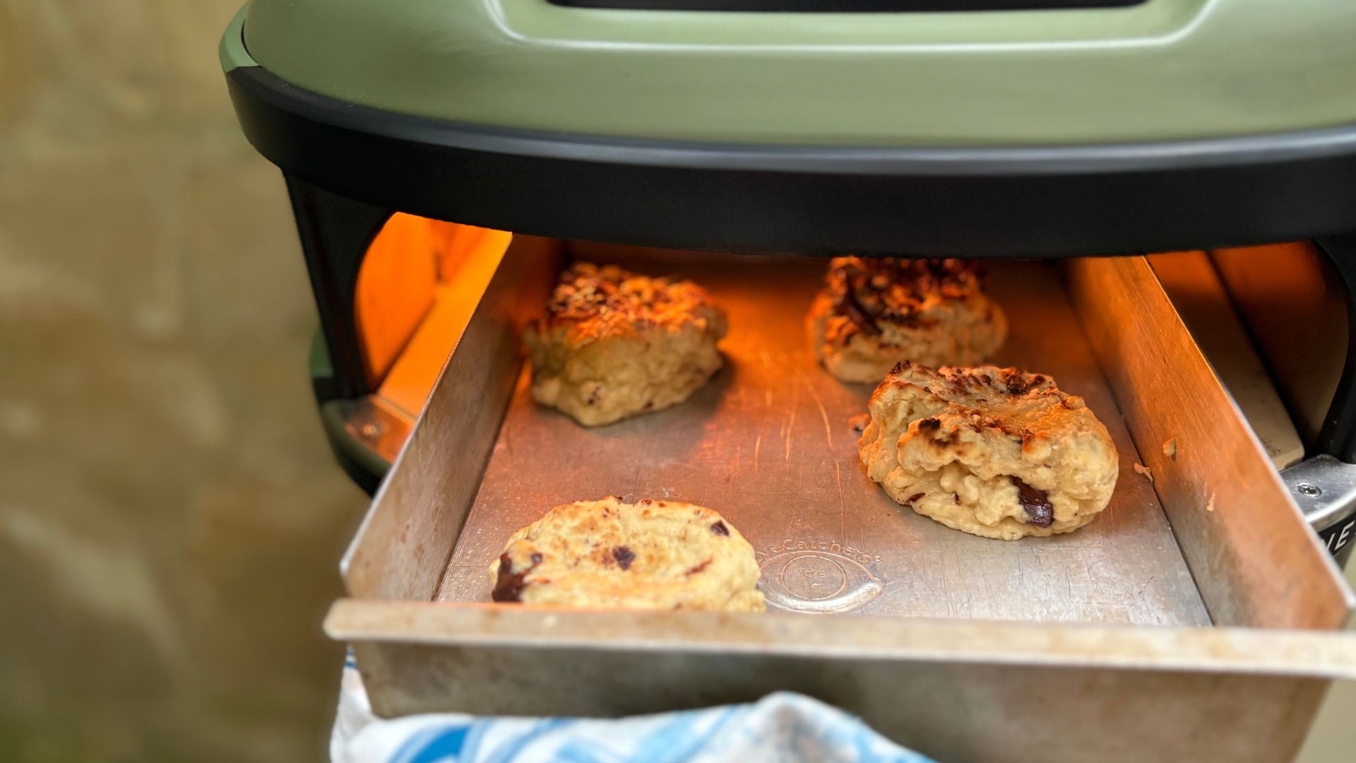 Testing the Gozney Tread Pizza Oven