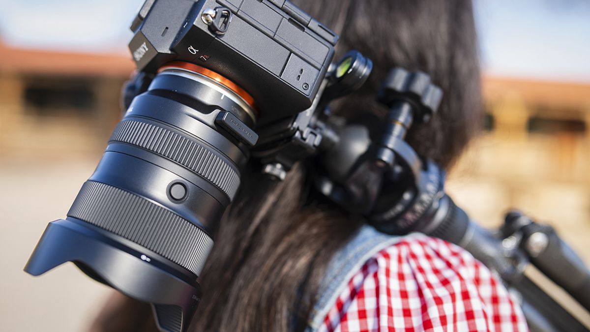 The Tamron-Link plugged into a lens