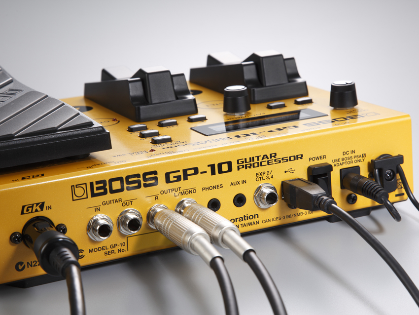 Boss GP-10 rear
