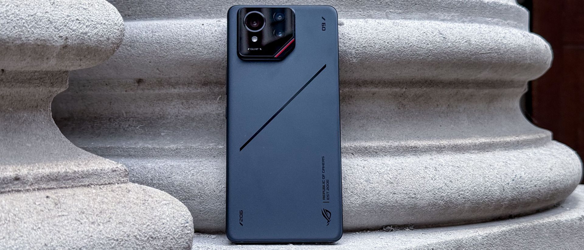 Asus ROG Phone 9 Pro review: Gaming pro and battery life legend | Tom's ...