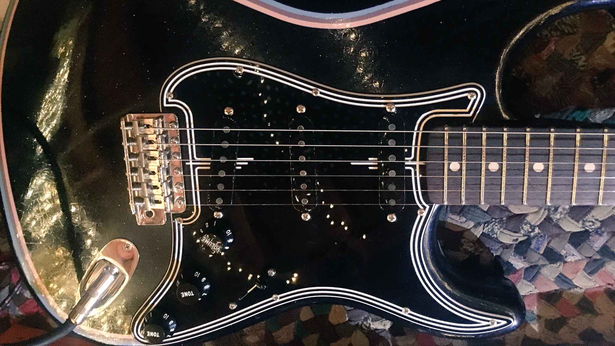 Ryan Adams’ signature Strat is nearly finished and it looks awesome ...