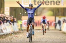 Ceylin Del Carmen Alvarado wins Superprestige Merksplas