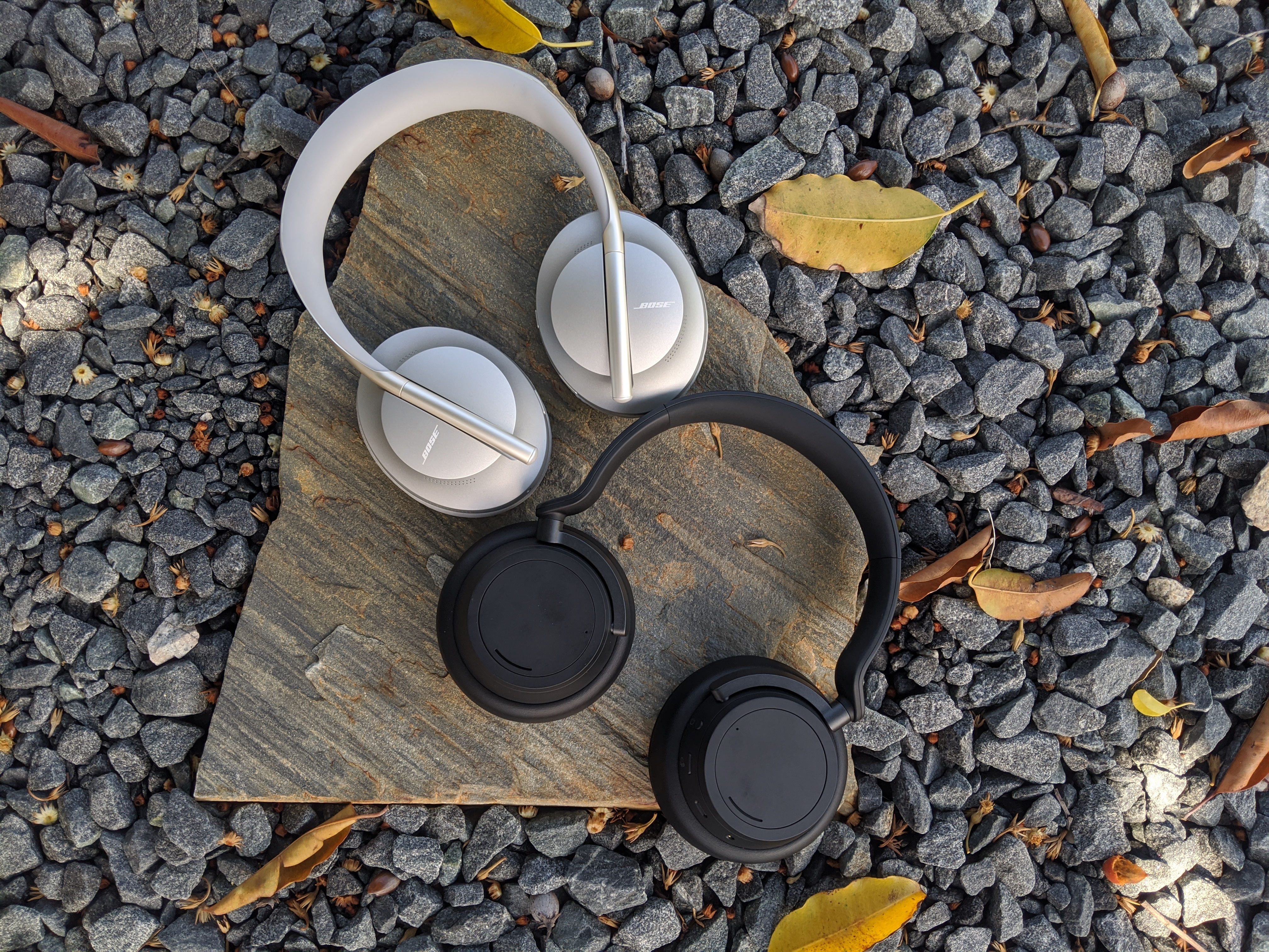 emulering Hilse Frisør Bose 700 vs. Microsoft Surface Headphones 2: Which noise-cancelling  headphones win? | Tom's Guide