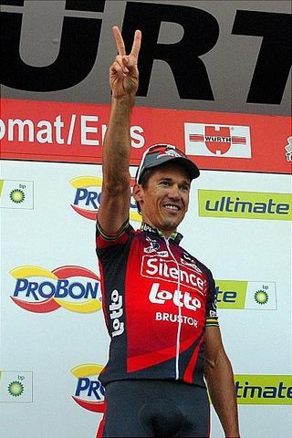 Robbie McEwen will ride for Katusha in '09