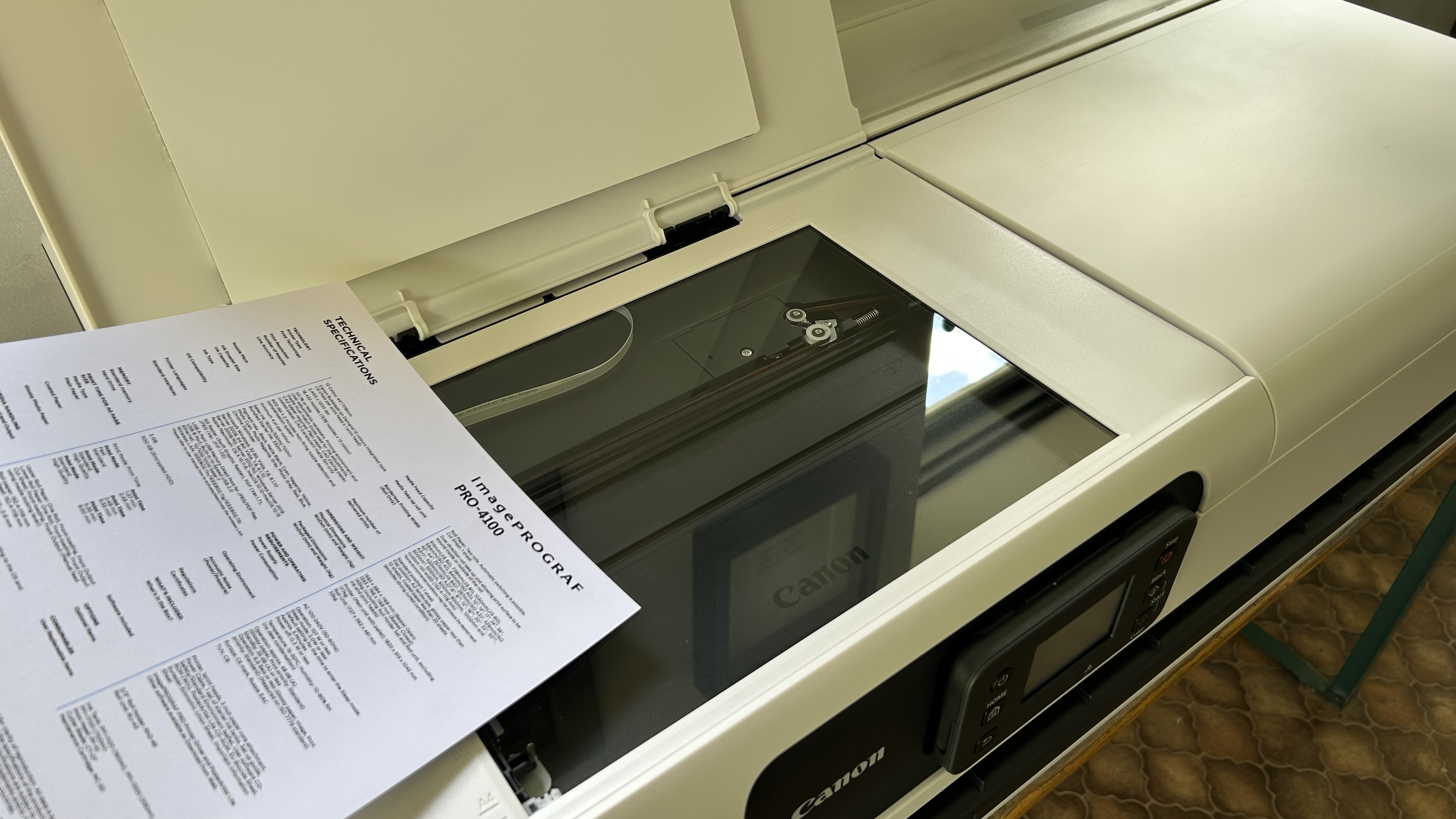 Canon imagePROGRAF TC-21M during our review