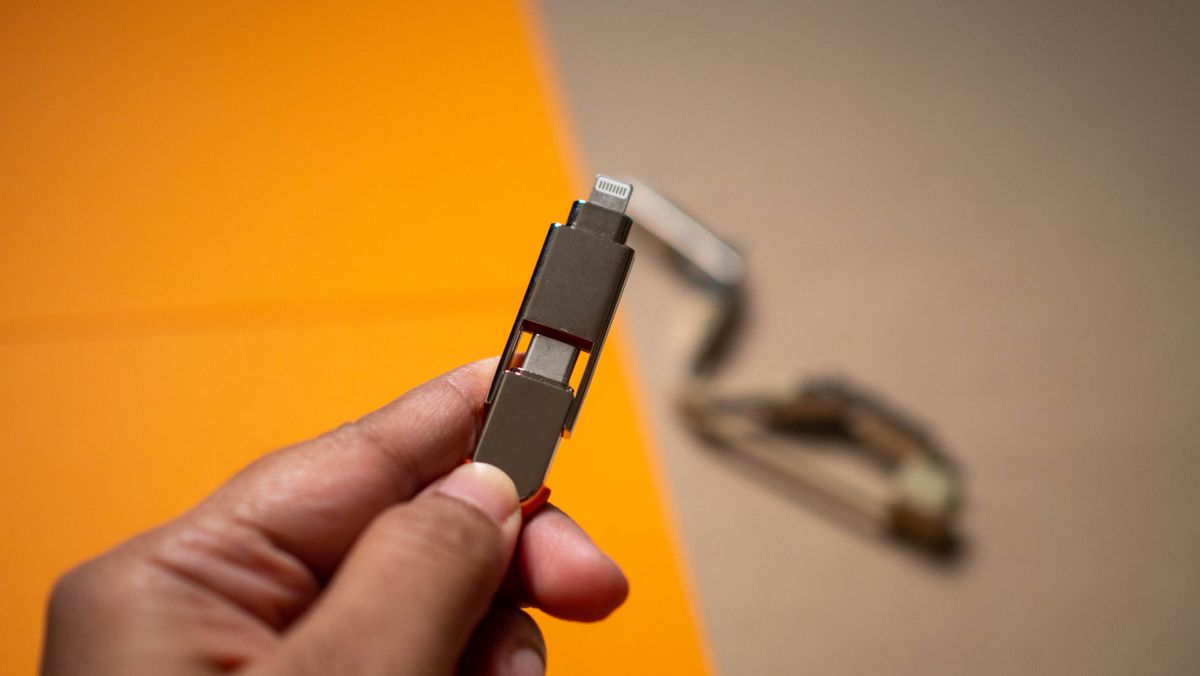 Rolling Square inCharge XS keyring cable review
