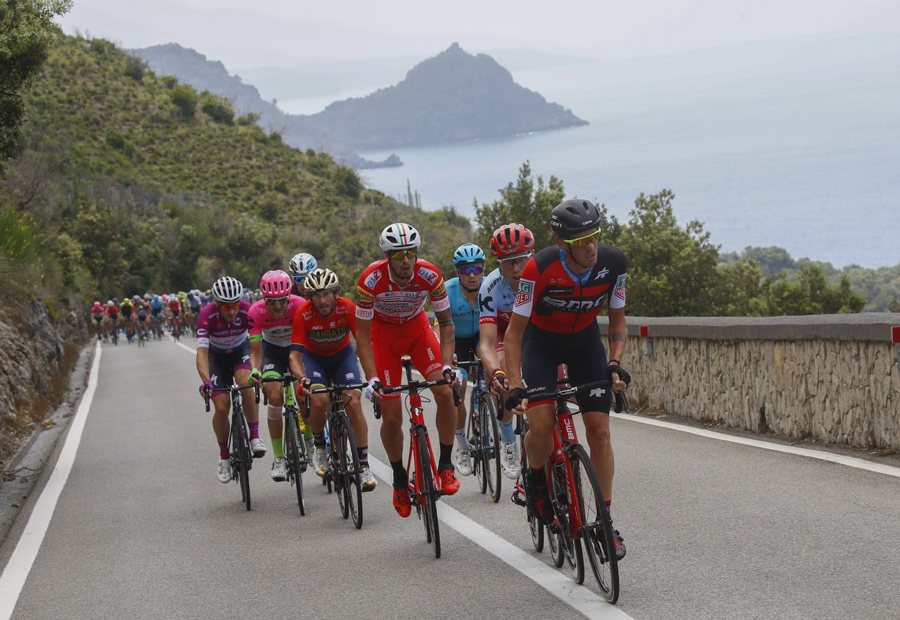 The breakaway on stage 8 of the Giro d'Italia