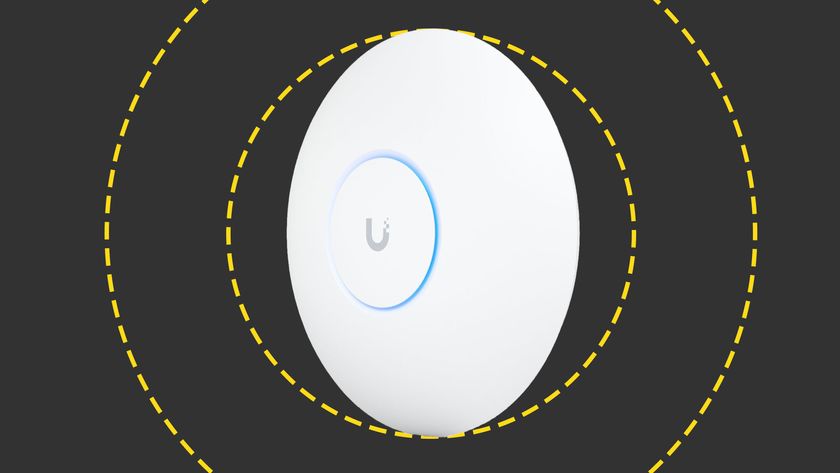 The Ubiquiti Networks Unifi U7 Pro on the ITPro background