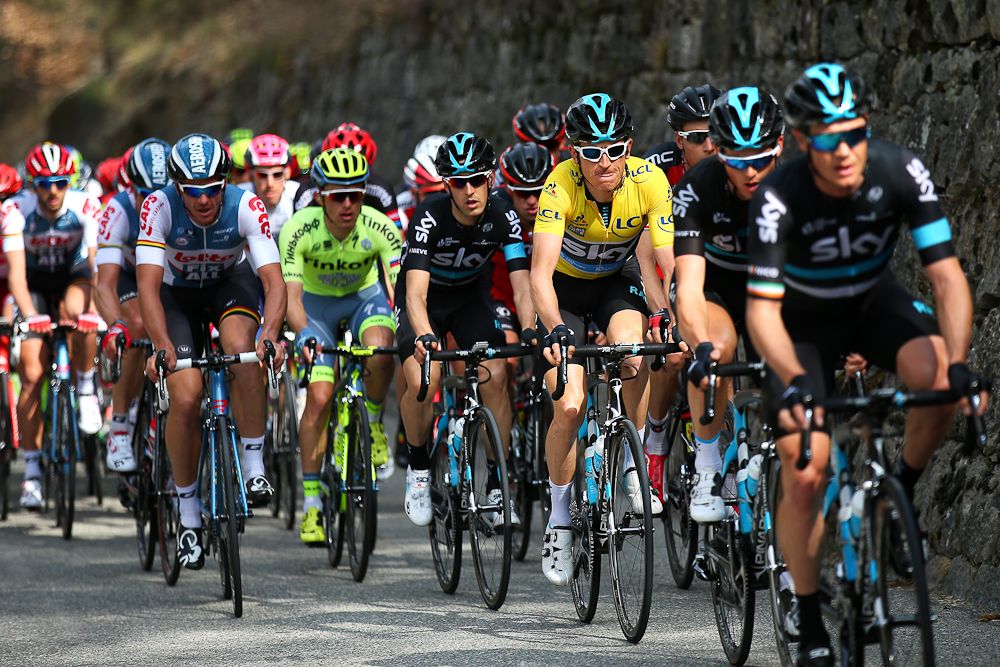 Geraint Thomas surrounded by his team at Paris-Nice.