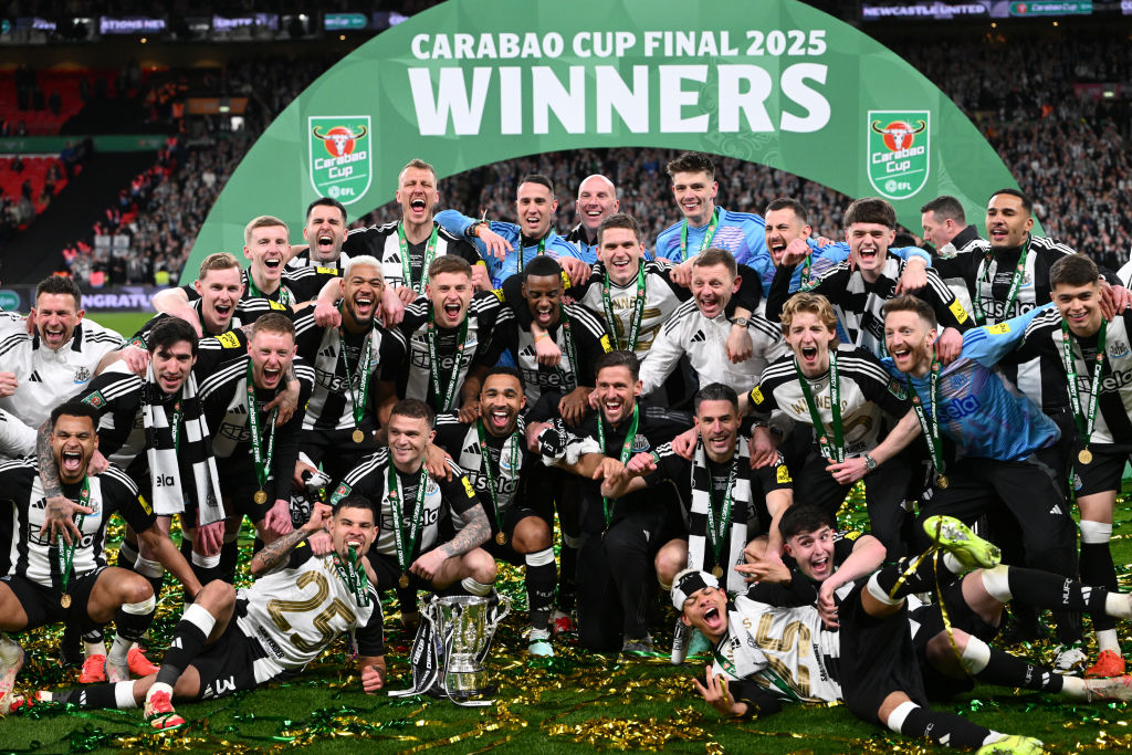 LONDON, ENGLAND - MARCH 16: Alexander Isak of Newcastle United celebrates scoring their 2nd goal during the Carabao Cup Final between Liverpool and Newcastle United at Wembley Stadium on March 16, 2025 in London, England. (Photo by Charlotte Wilson/Offside/Offside via Getty Images)