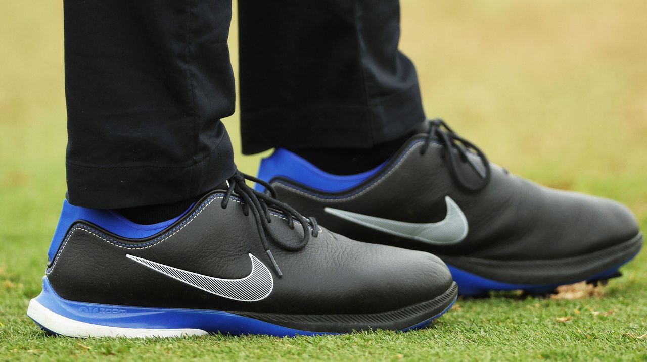 Get 31% Off On Rory McIlroy&#039;s Nike Victory Tour 2 Golf Shoes