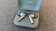 OnePlus Buds Pro 2 review: earbuds in charging case