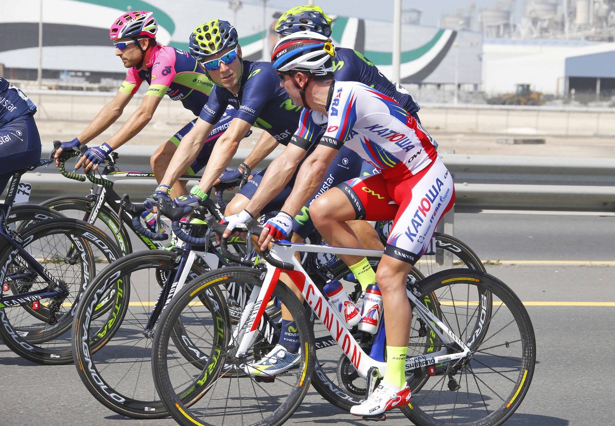 Alejandro Valverde chats with Joaquim Rodriguez at the Dubai Tour.