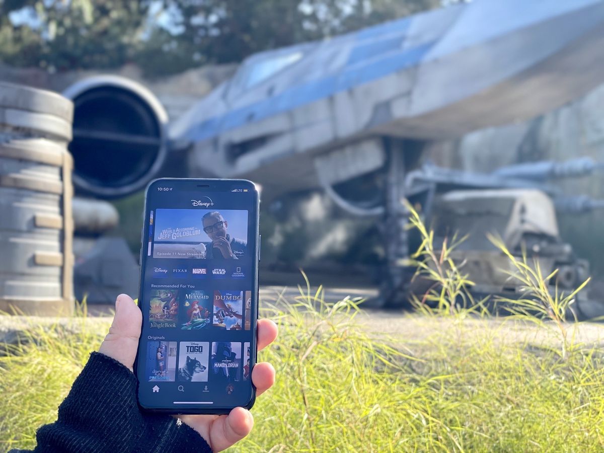 Disney+ on iPhone 11 Pro at Galaxy&#039;s Edge