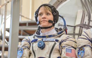 Anne McClain moms in space