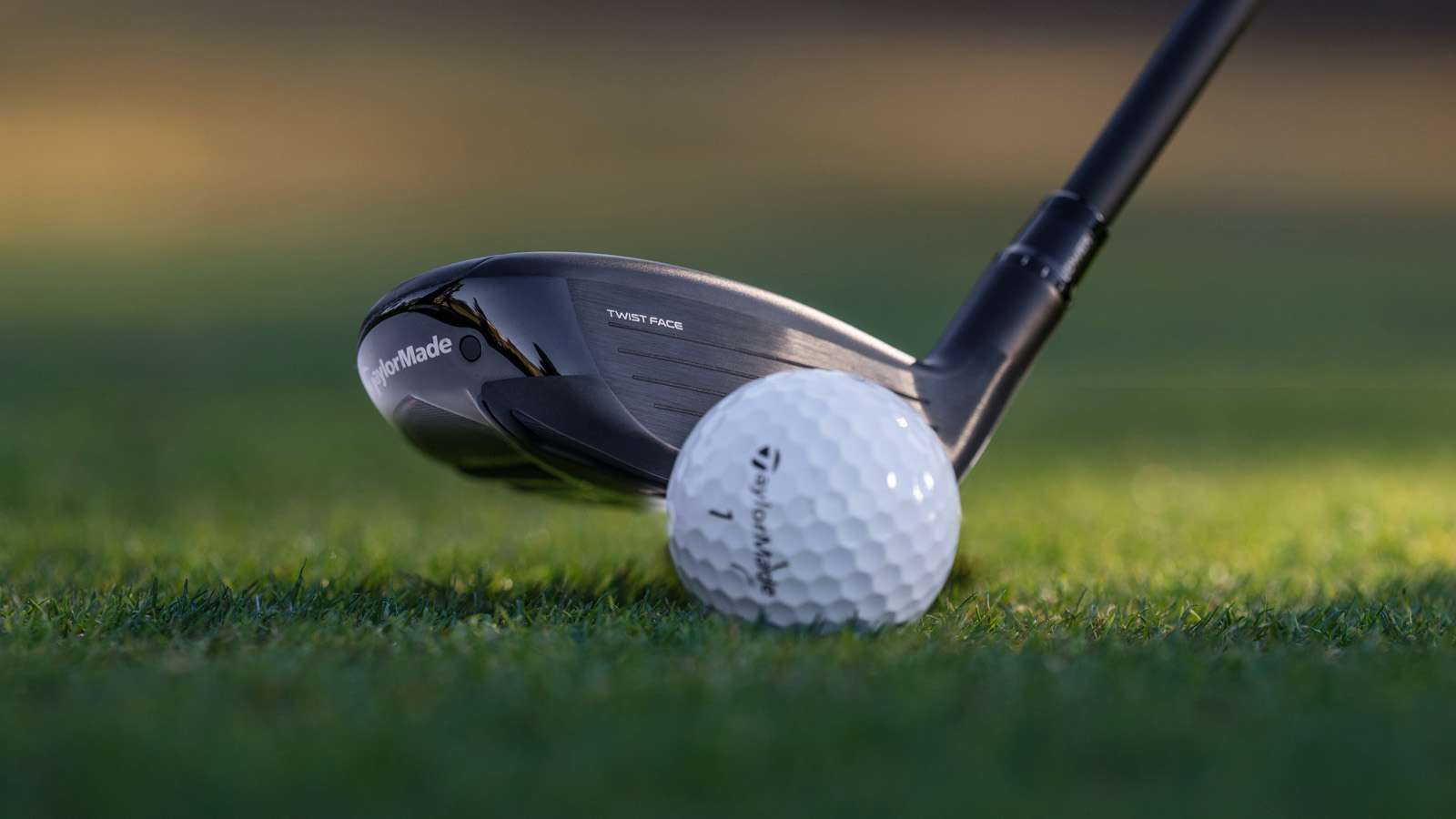 TaylorMade TP5 golf ball