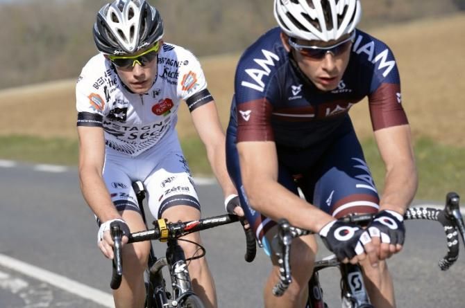 Aleksejs Saramotins (IAM Cycling) and Anthony Delaplace (Bregagne-Seche Environnement) made up the stage 2 breakaway in Paris-Nice