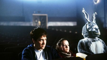 Jake Gyllenhaal as Donnie and Jena Malone as Gretchen in Donnie Darko.