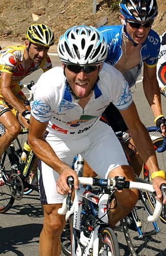Alejandro Valverde (Caisse d'Epargne) can feel it