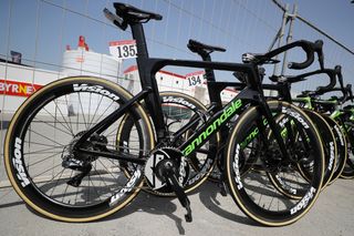 A look at the new black frameset from Cannondale