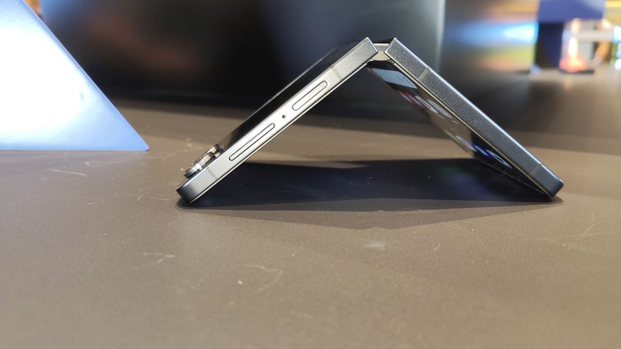 The Samsung Galaxy Z Flip 7