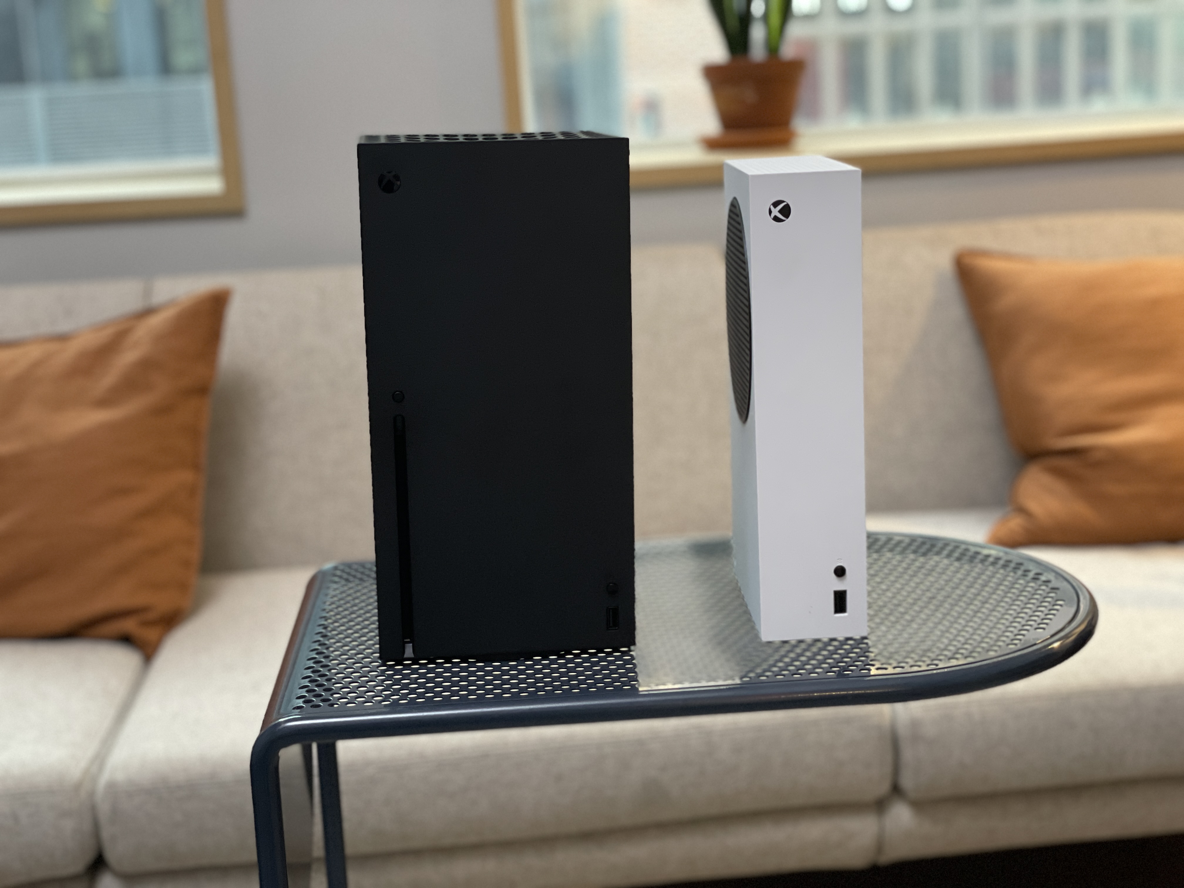 xbox one s compared to xbox series x