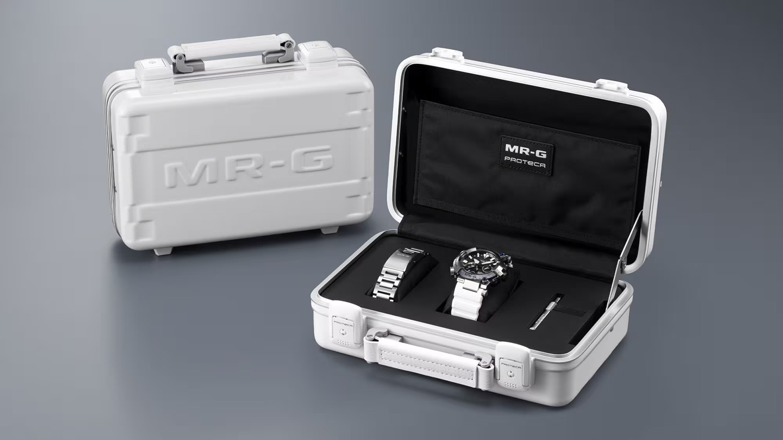 Casio MRG-BF1000EB