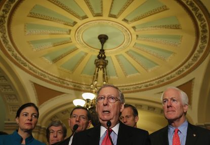 Senate votes to start debate on trade bill