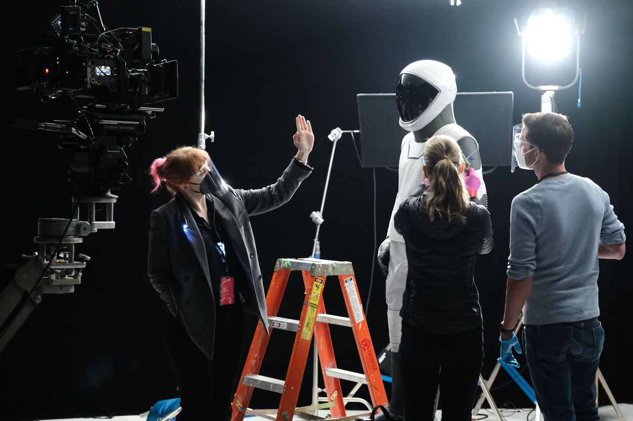 Director Bryce Dallas Howard directed the Inspiration4 Super Bowl ad for billionaire Jared Isaacman's private spaceflight on a SpaceX spacecraft.