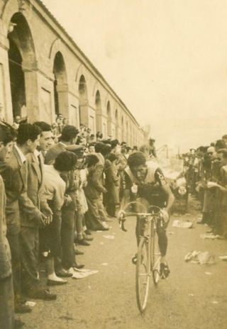 Federico Bahamontes at the Giro d'Italia in 1956