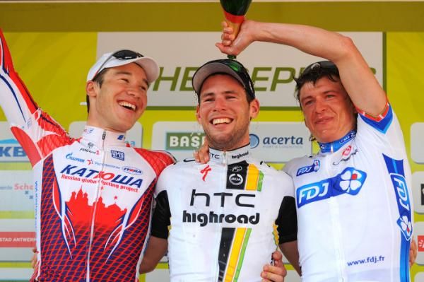 Denis Galimzyanov, Mark Cavendish and Yauheni Hutarovich on the podium at Scheldeprijs