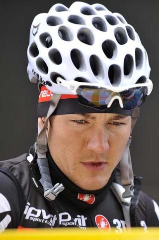 Heinrich Haussler (Cervelo) dropped out with a knee problem.