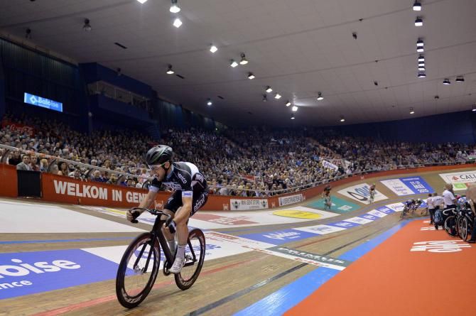 Mark Cavendish out on his own