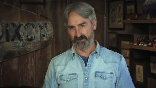 Mike Wolfe doing an interview on History's American Pickers.