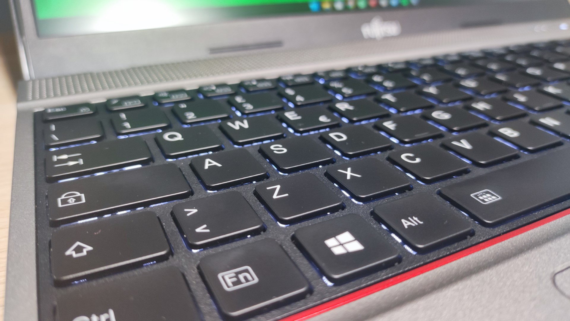 Fujitsu Celsius H5511