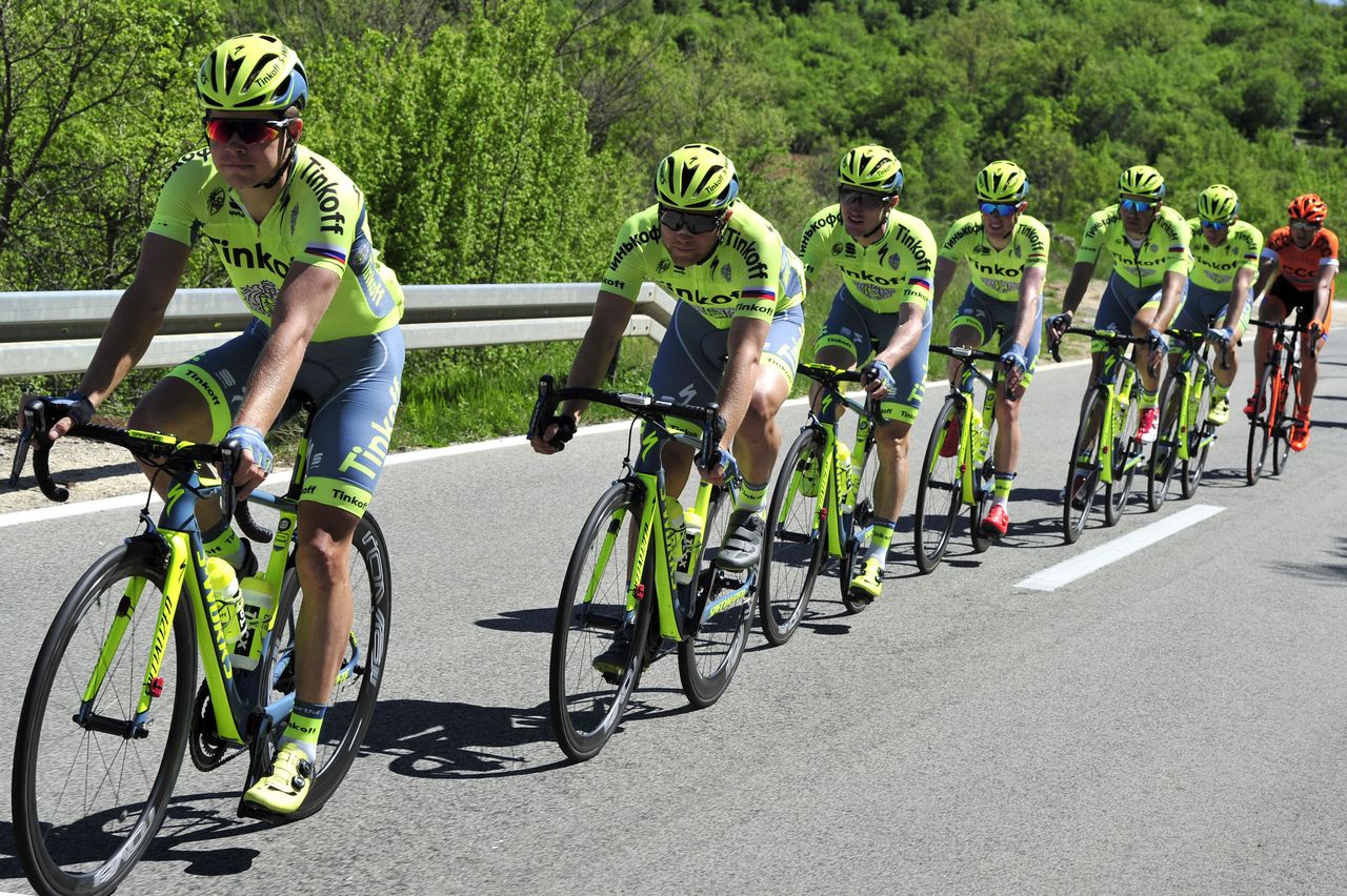 Tinkoff controls the pace