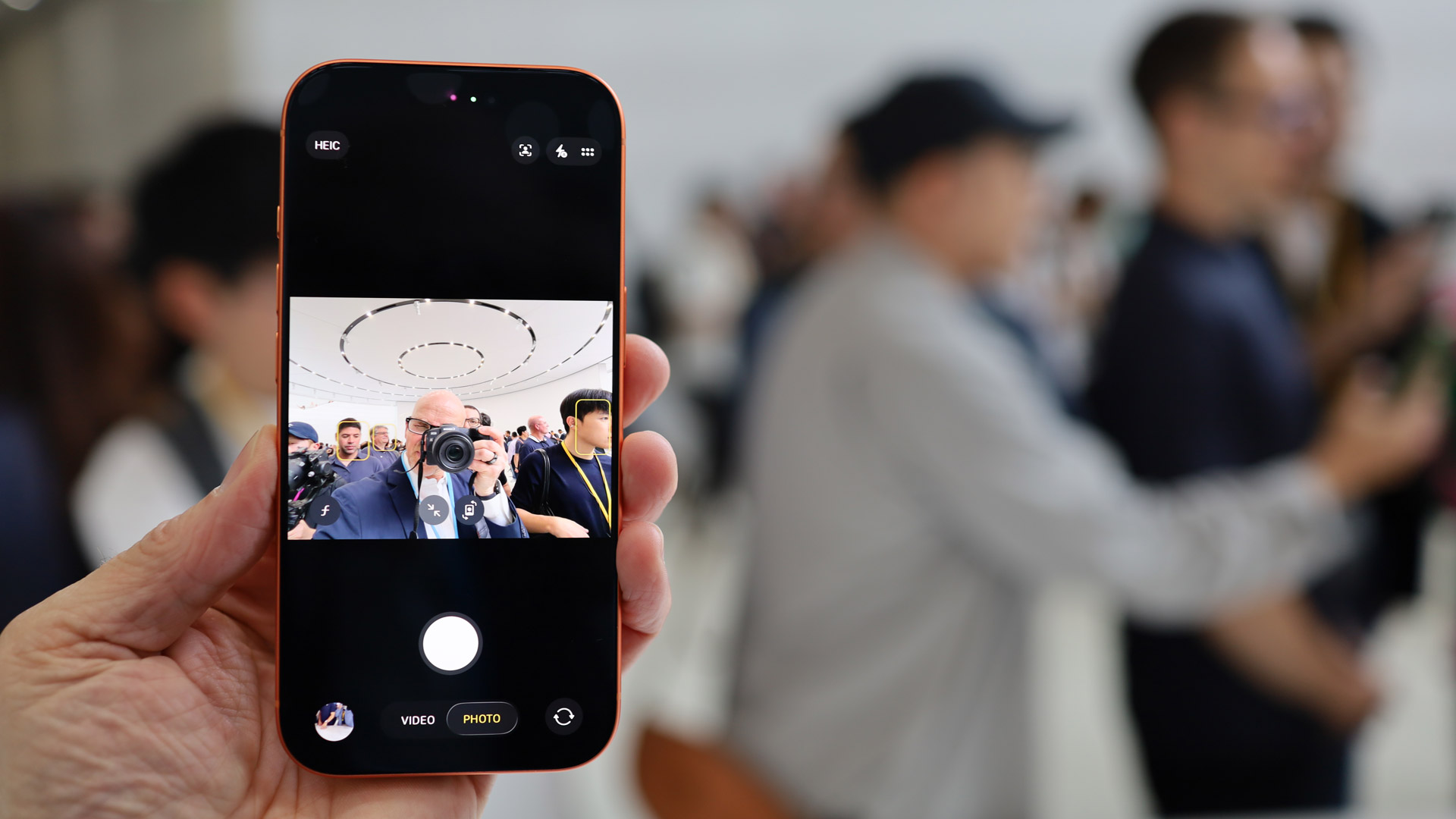 Apple iPhone 17 Pro HANDS ON