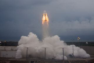 SpaceX's Dragon pad abort test