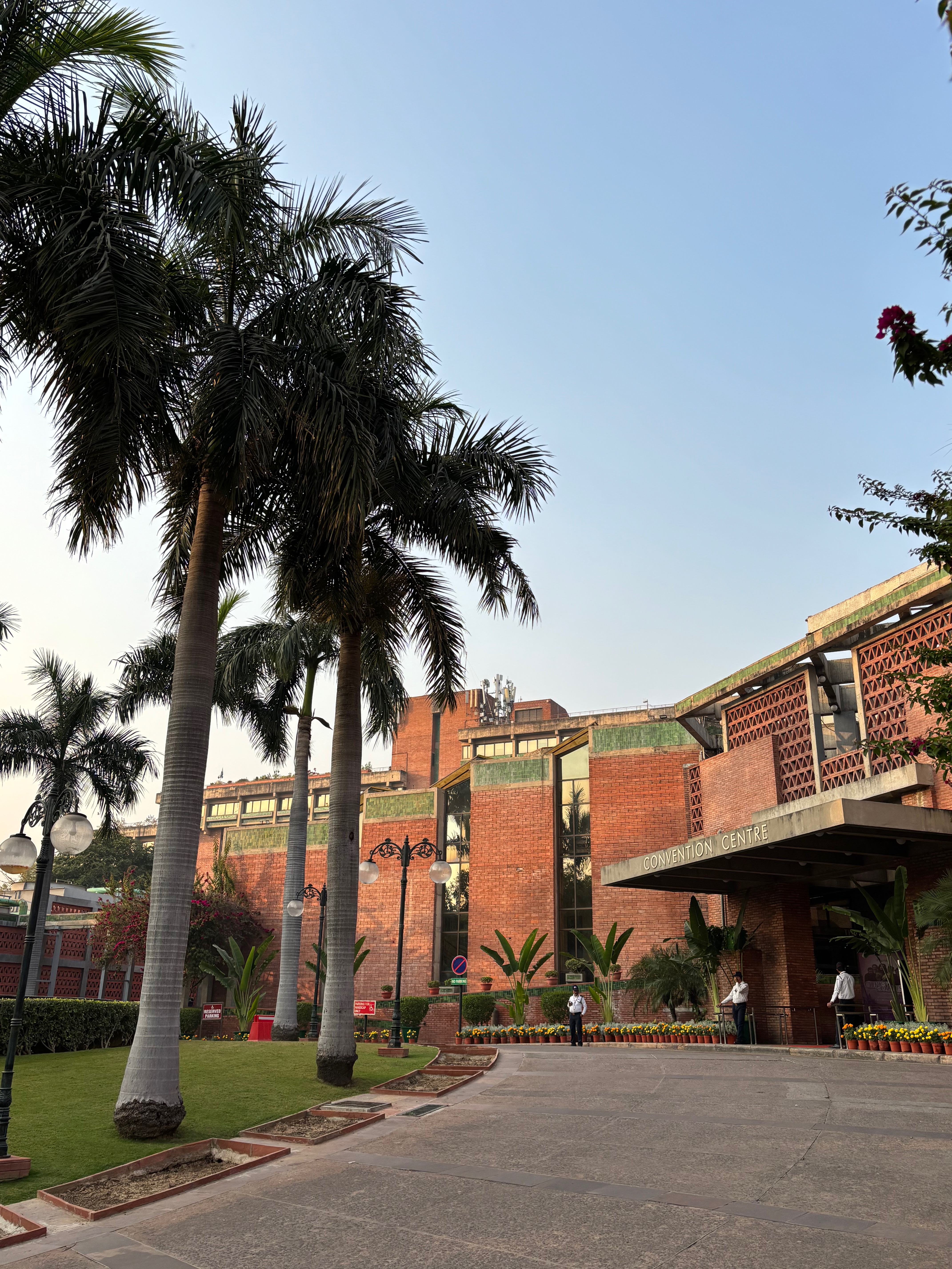 work by Joseph Allen Stein, modernism in India