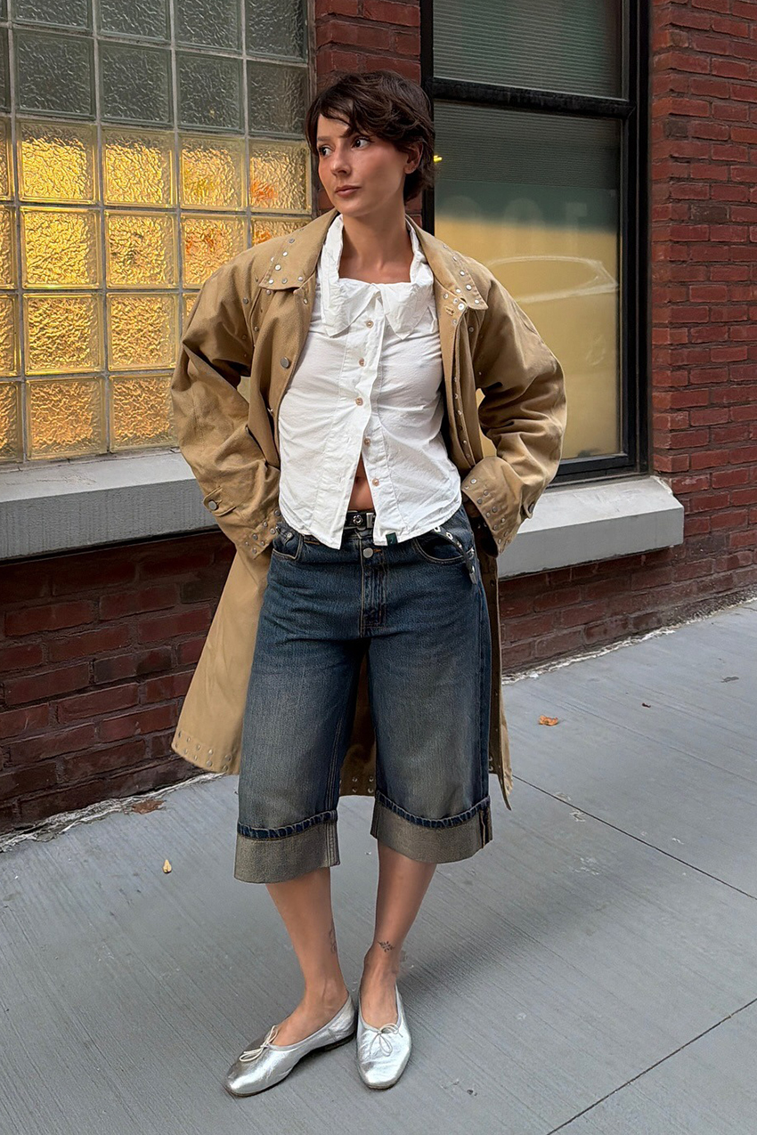 women wearing denim bermuda shorts