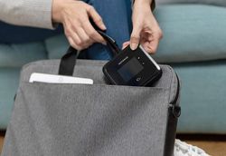 Netgear Nighthawk Mr5200 5g Wi Fi 6 Hotspot Bag