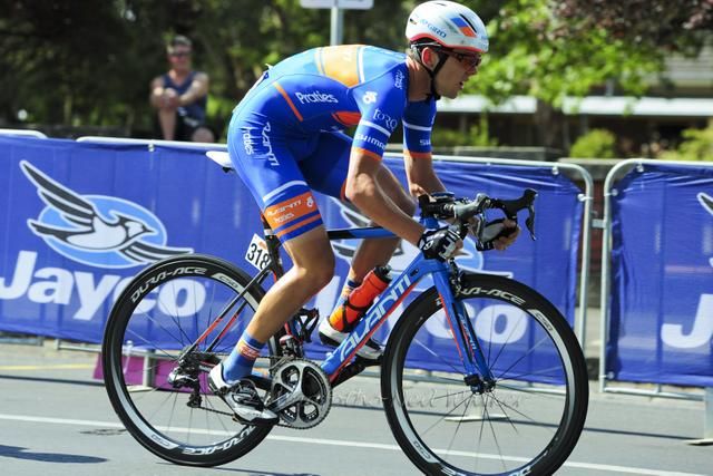 Jack Beckinsale trying out his new Avanti Corsa